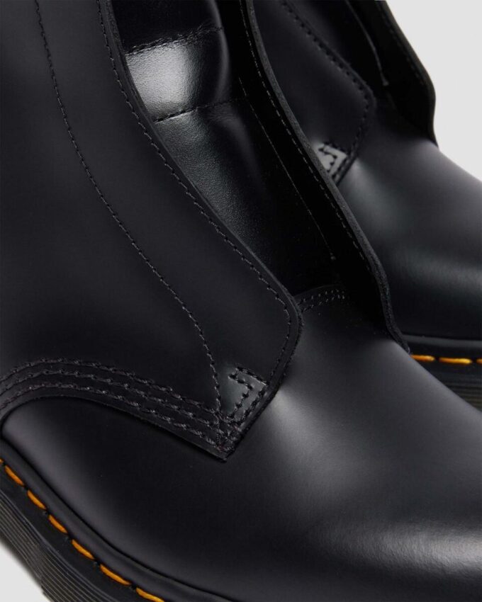 1460 LACELESS Smooth Leather Slip On Boots