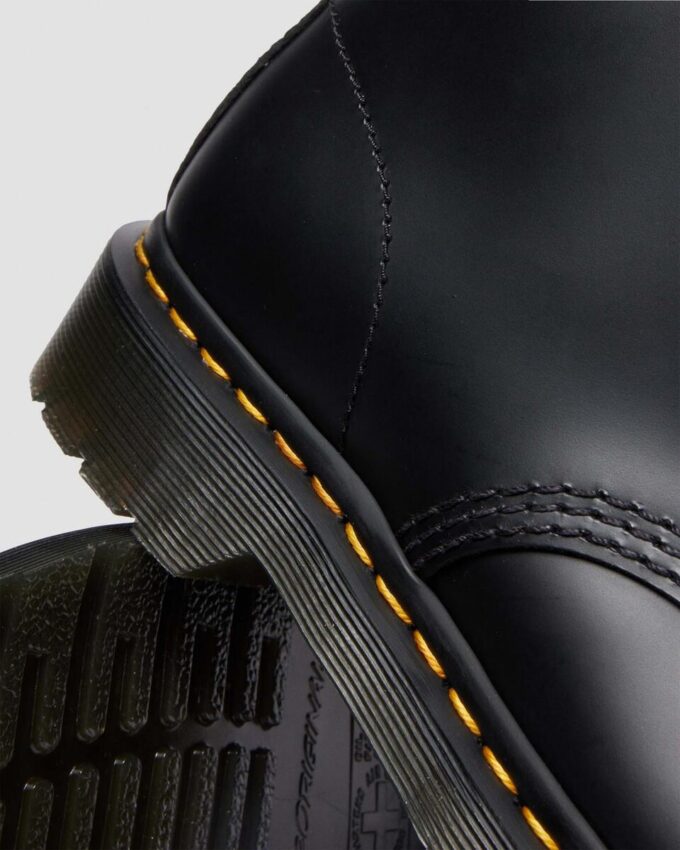 1460 LACELESS Smooth Leather Slip On Boots