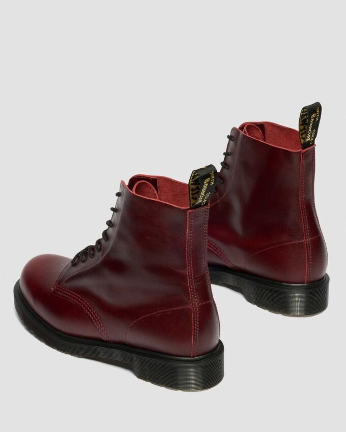 1460 Made In England Classic Calf Leather Boots
