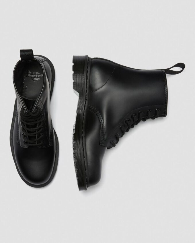 1460 MONO Smooth Leather Lace Up Boots