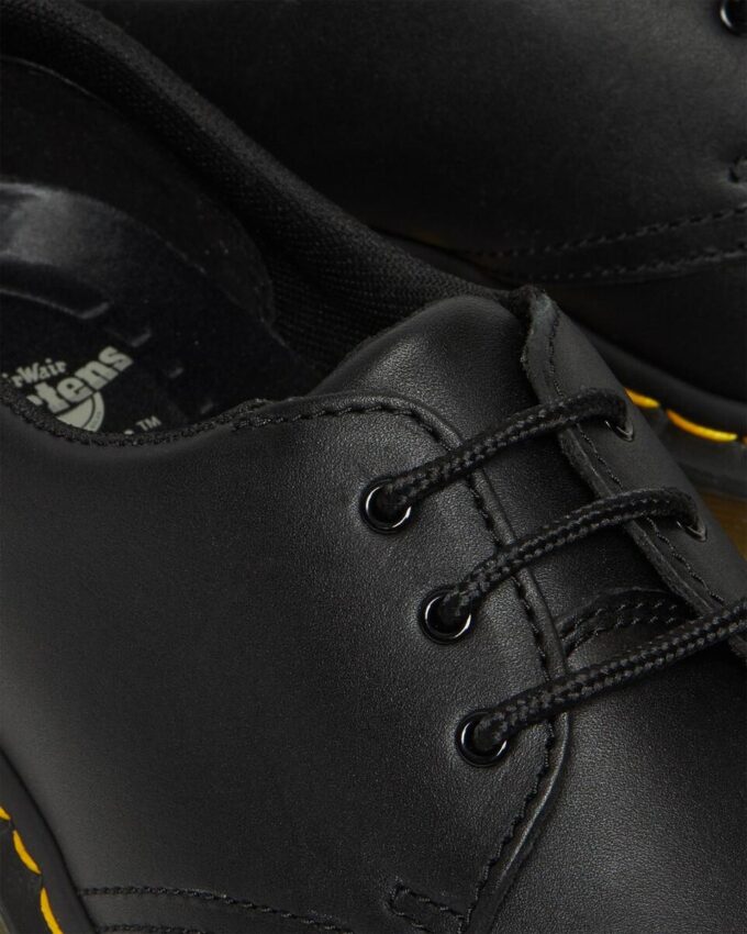 1461 Slip Resistant Leather Oxford Shoes