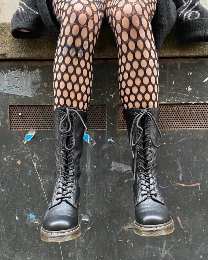 1B99 Virginia Leather Mid Calf Boots