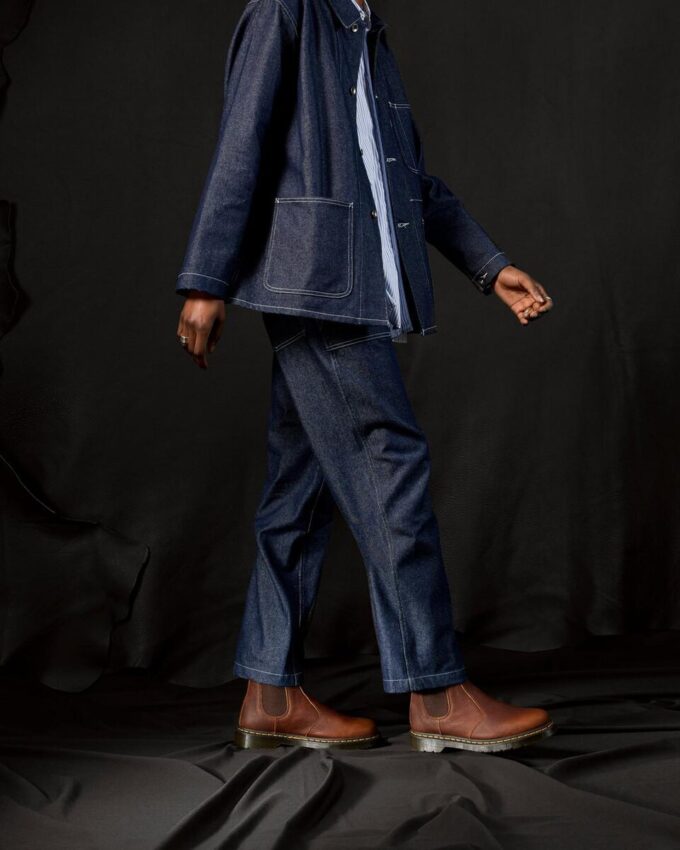 2976 Ambassador Leather Chelsea Boots