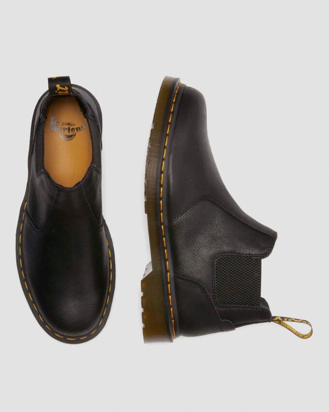 2976 Lo Rogue Leather Chelsea Boots