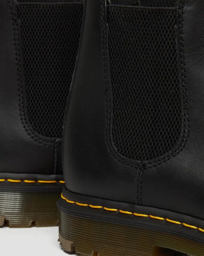 2976 Slip Resistant Leather Chelsea Boots
