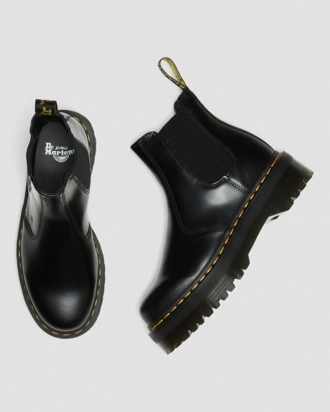 2976 Smooth Leather Platform Chelsea Boots