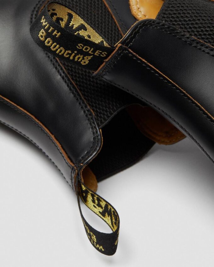 2976 Vintage Made In England Leather Chelsea Boots