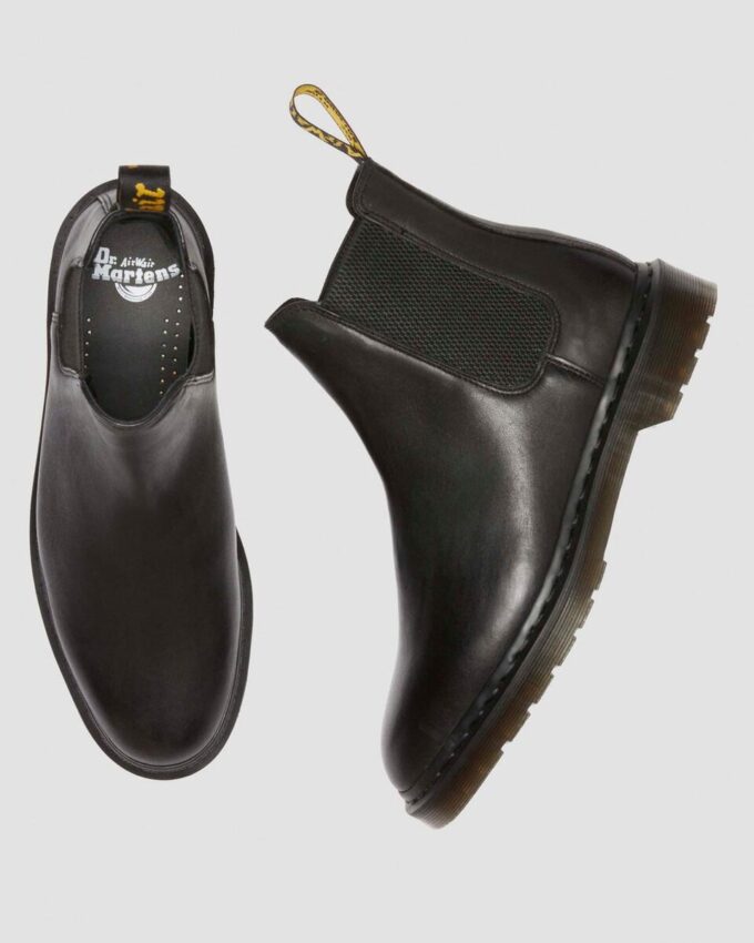 Graeme Analine Leather Chelsea Boots