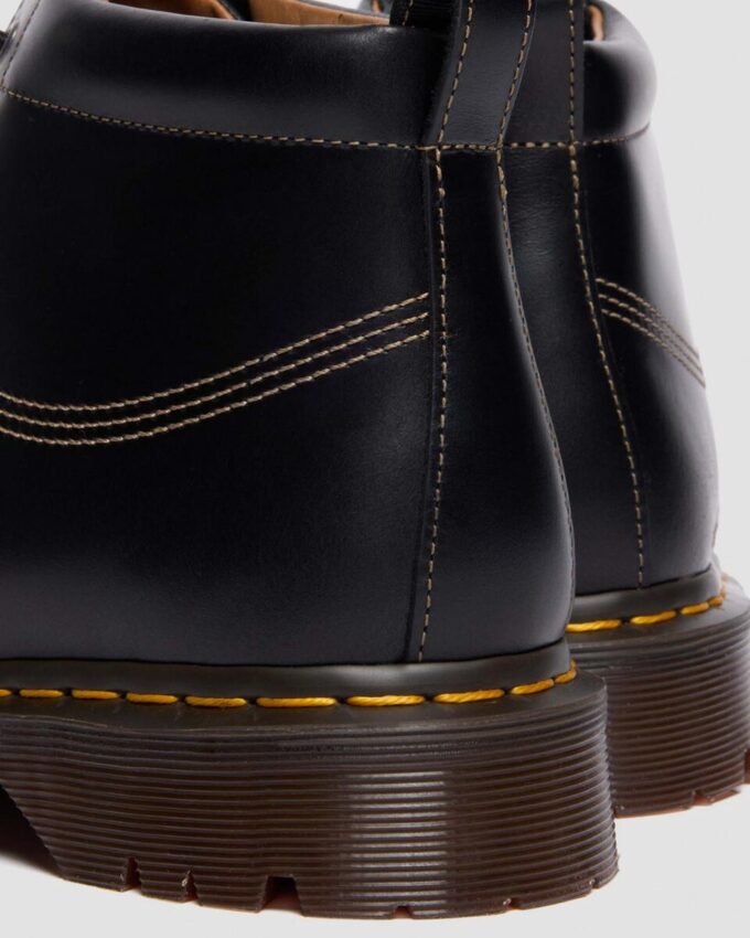 LOWELL CHUKKA Moc Toe Leather Ankle Boots