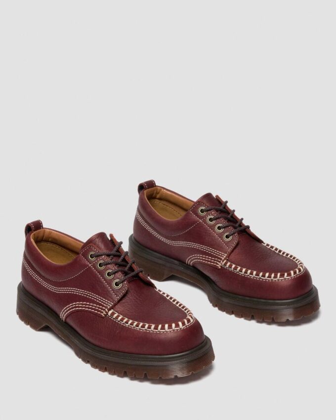 Lowell Wild Grain Leather Lace Up Moc Toe Shoes